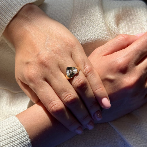 0.15 ct Heart Pinky Lab-Grown Diamond Ring