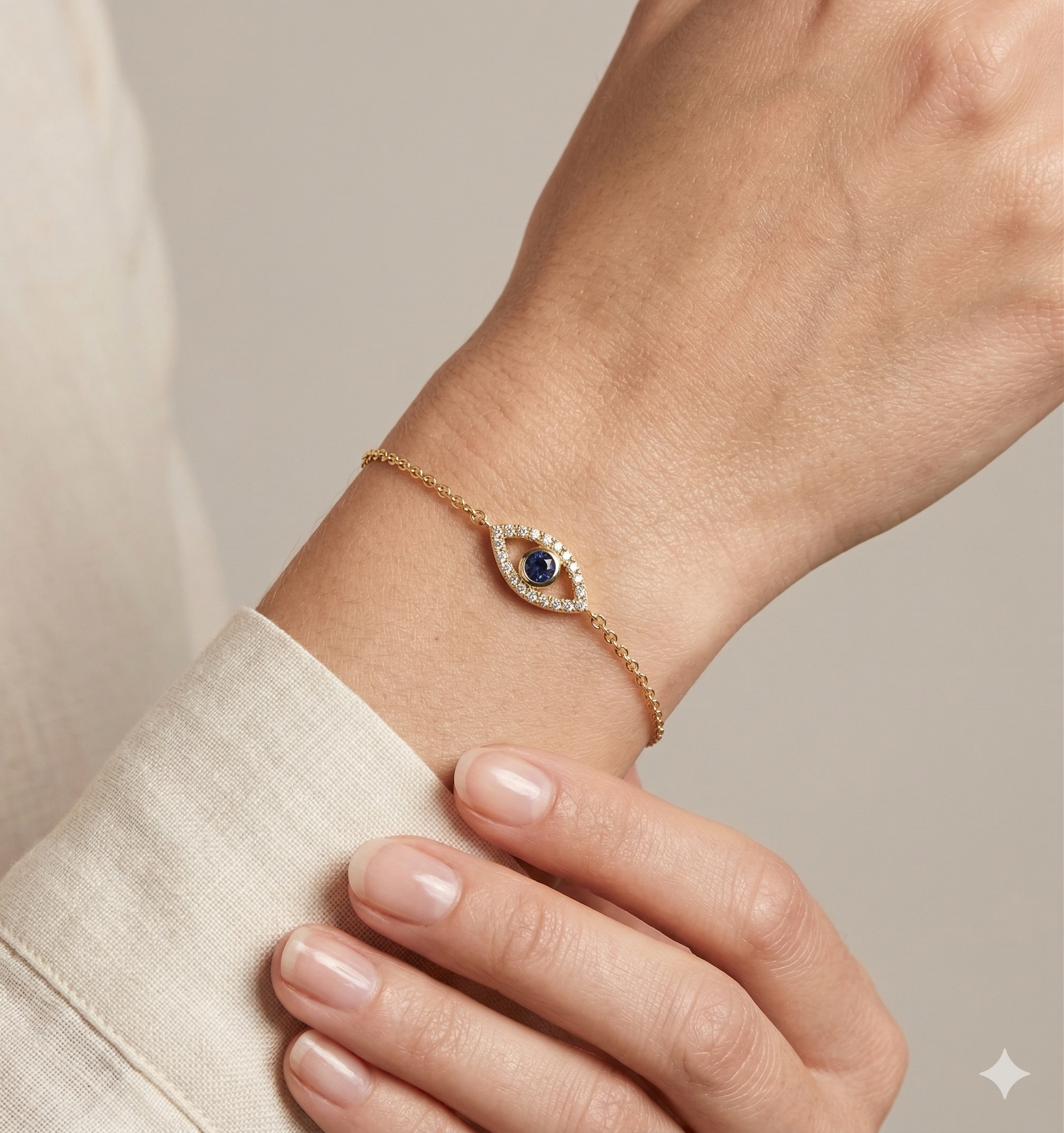 Custom bracelet with Blue Sapphire