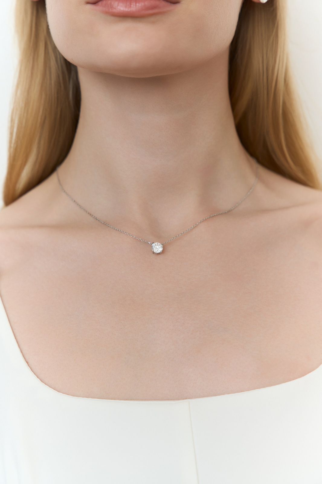 Lab-grown_diamond_pendants