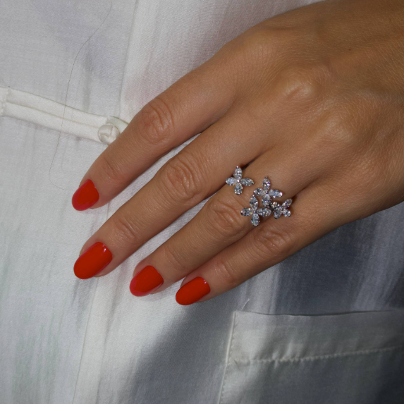 1.86 cttw butterfly ring with lab grown diamonds