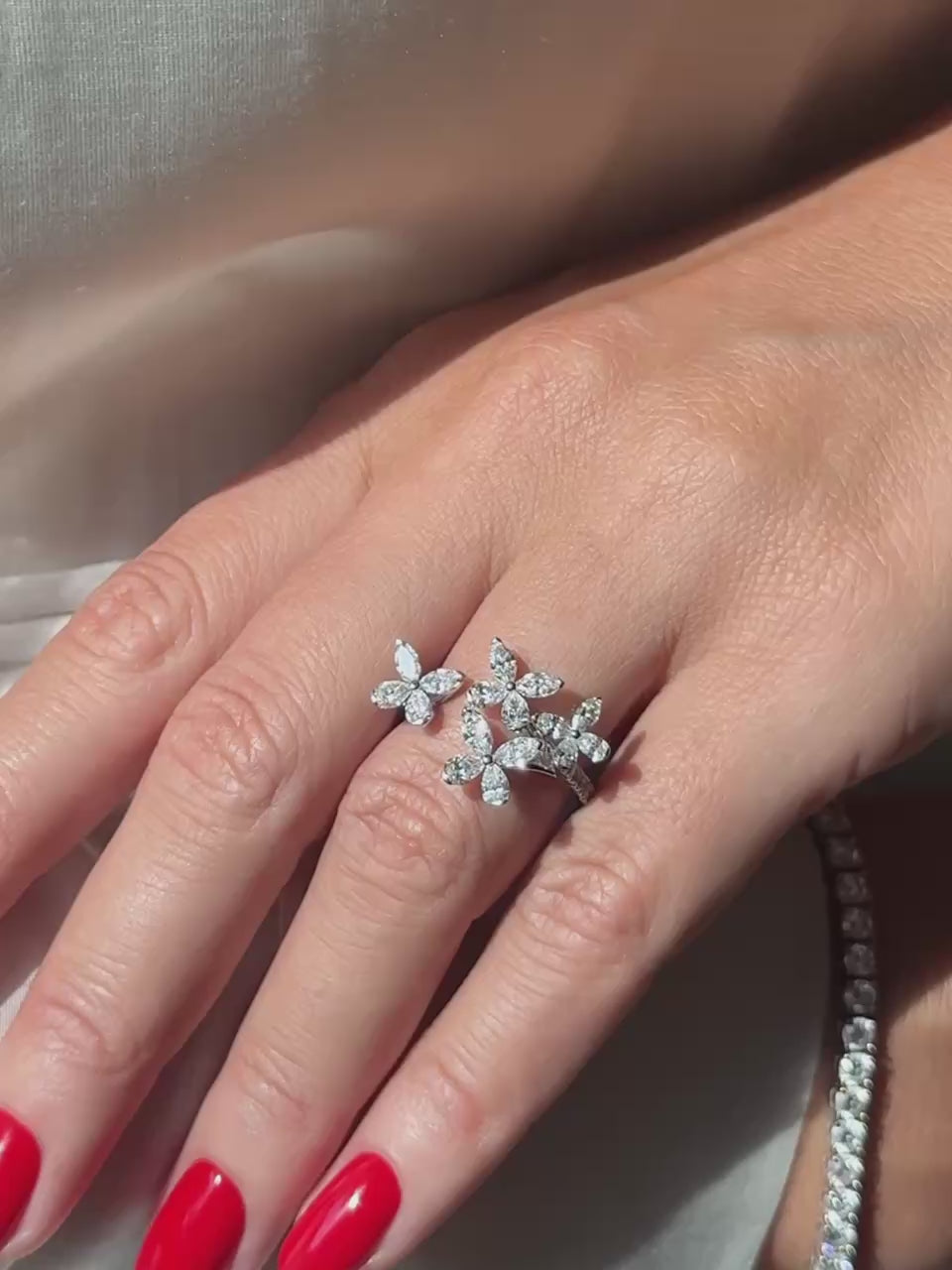1.86 cttw butterfly ring with lab grown diamonds