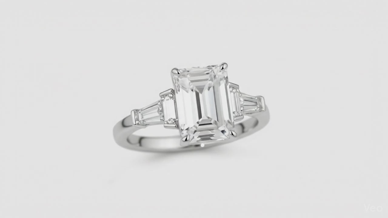3.01 ct Emerald cut Ring